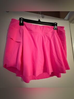 ZYIA Hot Pink Skorts